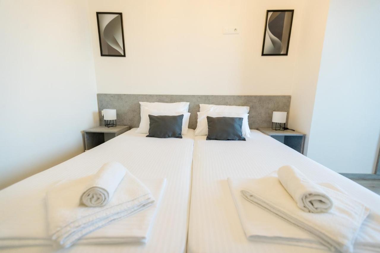 Blue Eye Ohrid Apartment Екстер'єр фото