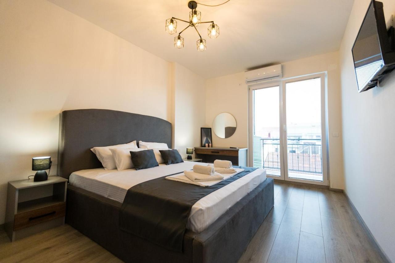 Blue Eye Ohrid Apartment Екстер'єр фото